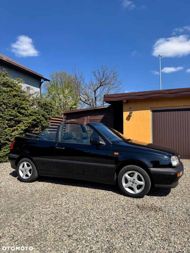 Volkswagen Golf 1.8 GL - 5