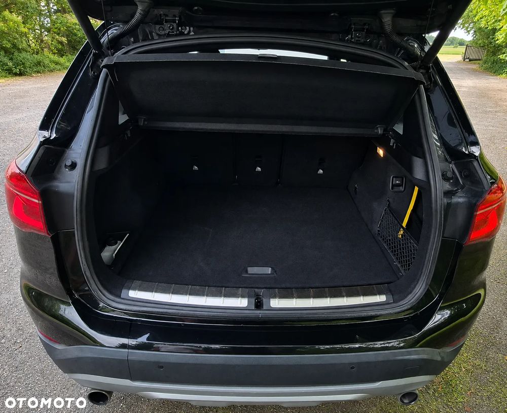 BMW X1 xDrive28i - 10
