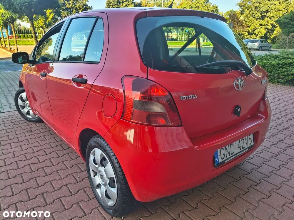Toyota Yaris 1.0 VVT-i Team - 6