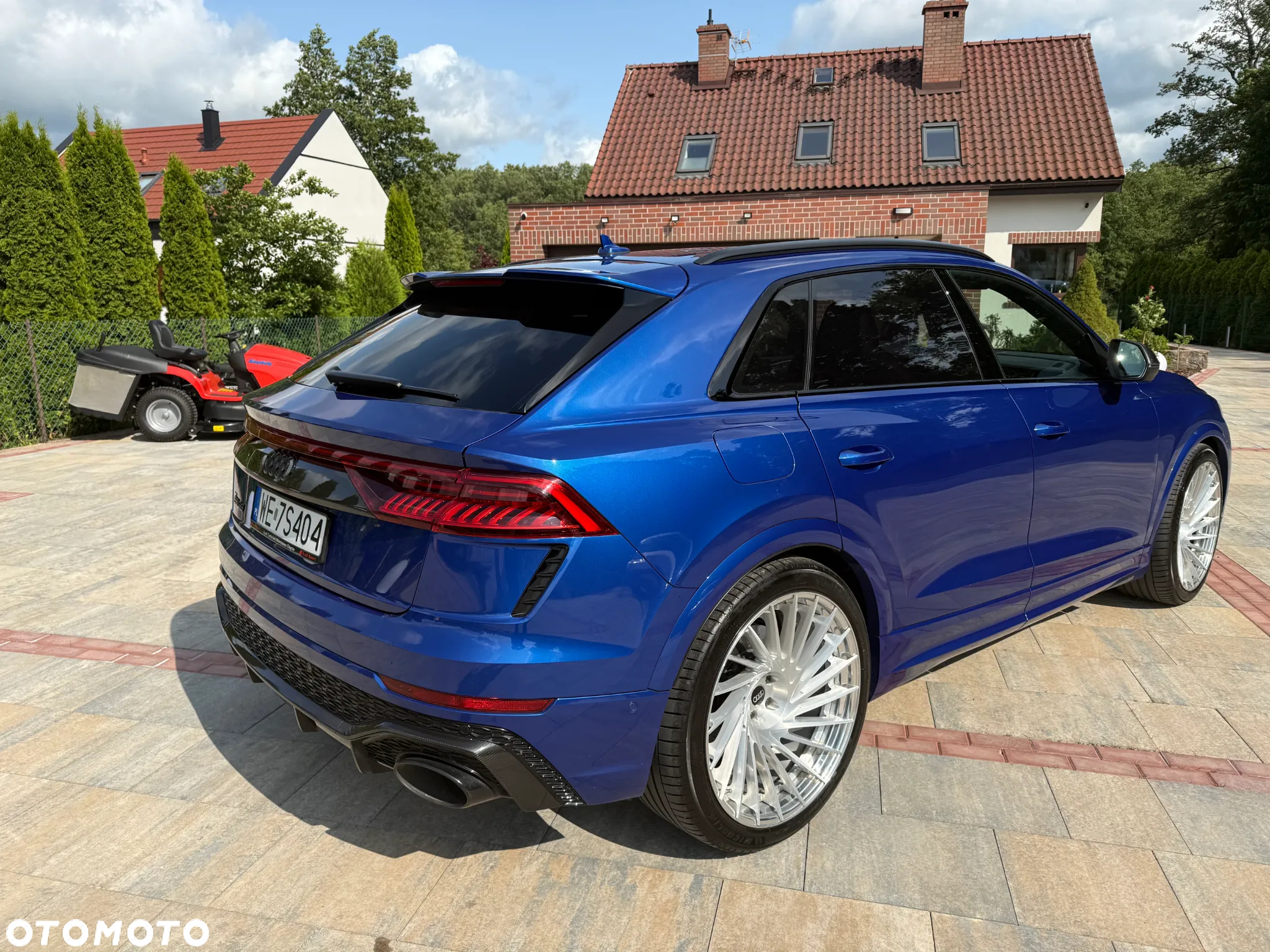 Audi RS Q8 - 8