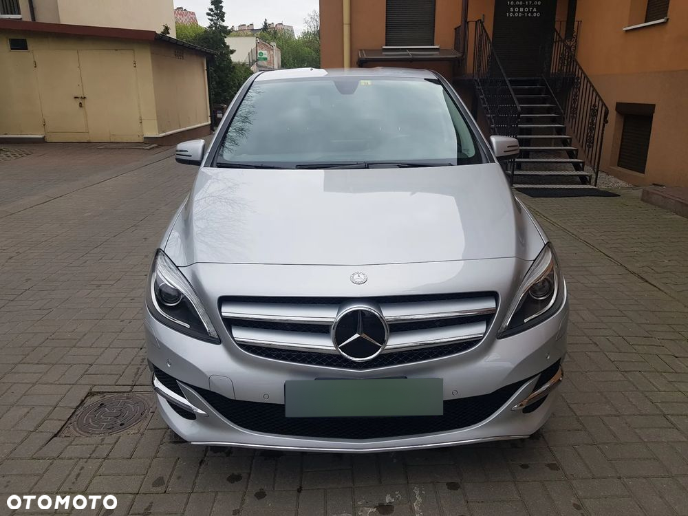 Mercedes-Benz Klasa B (Electric Drive) 250 e - 8