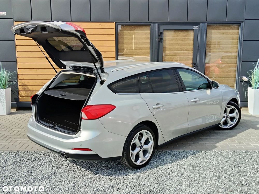Ford Focus 1.5 EcoBlue STart-Stopp-System TITANIUM - 31