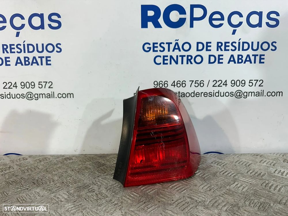 .Farolins Tras Traseiros Originais Esquerdo Direito BMW Serie 3 E91 Carrinha Touring 7160061 7160062 2004 - 2010 - 9