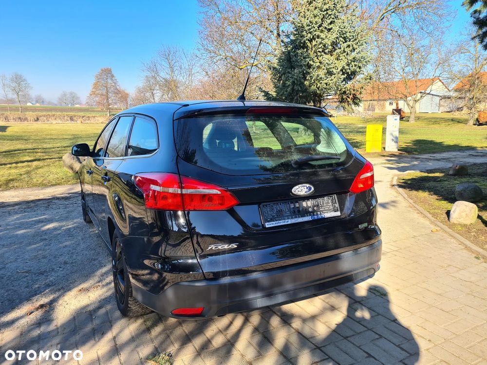 Ford Focus - 11