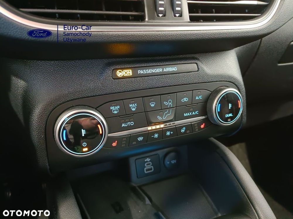 Ford Kuga 2.0 EcoBlue TITANIUM X - 27