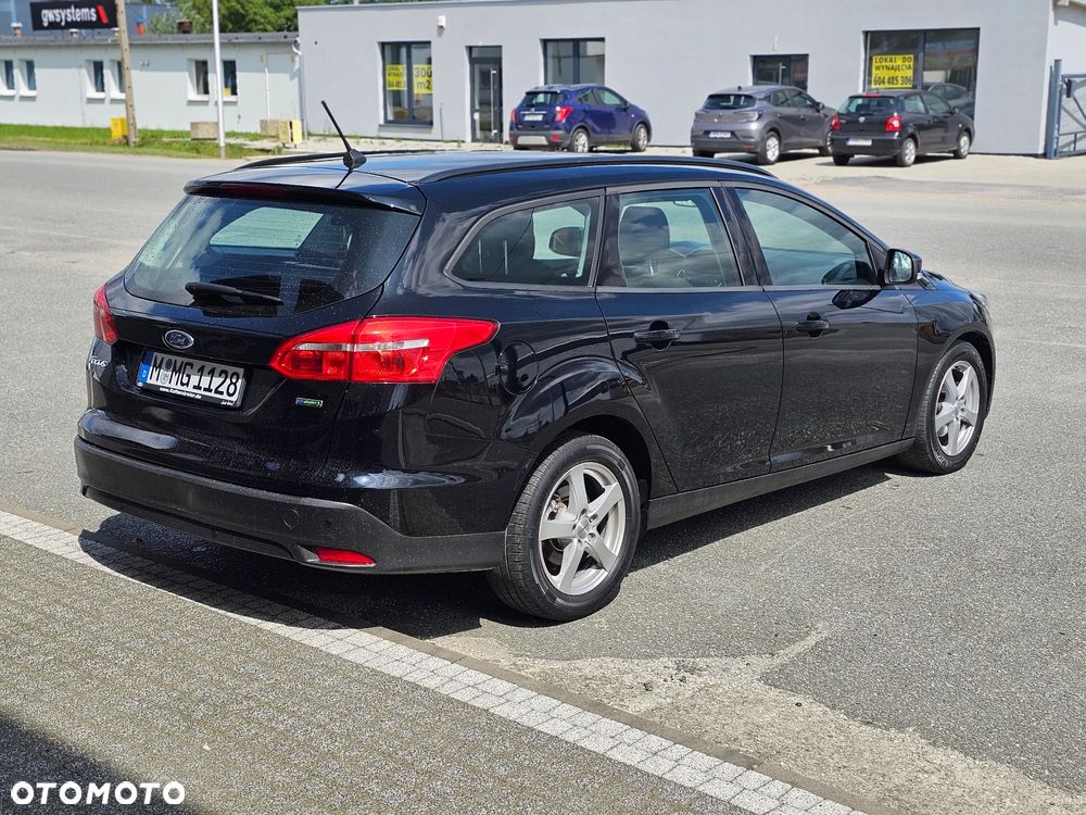 Ford Focus 1.0 EcoBoost Start-Stopp-System TITANIUM STYLE - 5