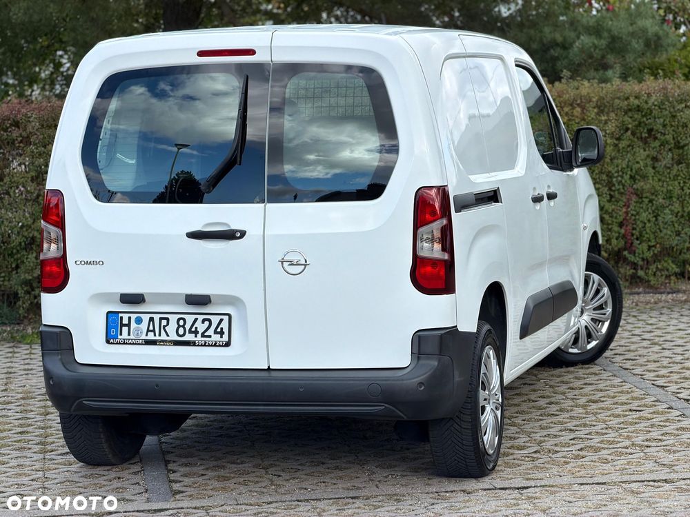 Opel Combo - 38