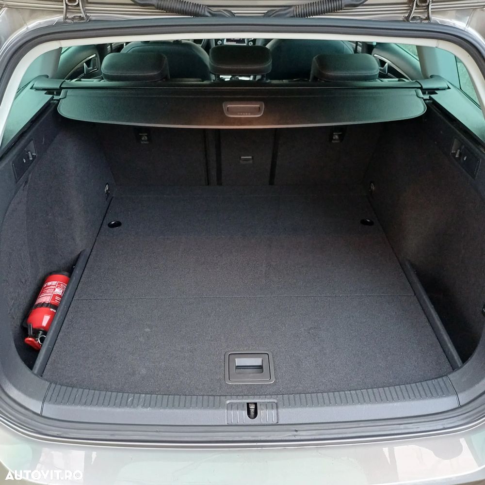 Volkswagen Golf 1.6 TDI BMT Highline - 10