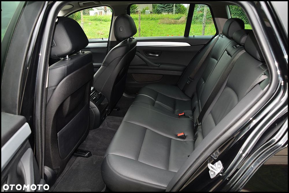 BMW Seria 5 520d - 20