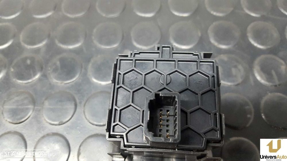 CONTROLE DE AJUSTE DE LUZES RENAULT CLIO IV BUSINESS - 5