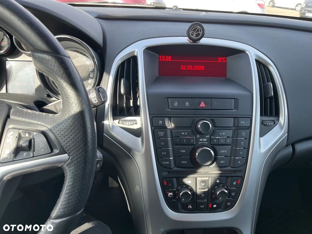 Opel Astra 1.6 Turbo Sport - 12