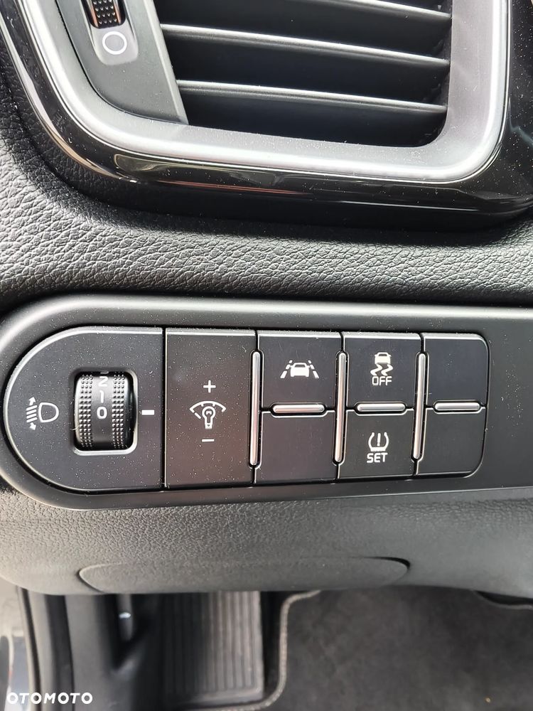 Kia XCeed 1.4 T-GDI OPF DCT7 JBL SOUND EDITION - 19