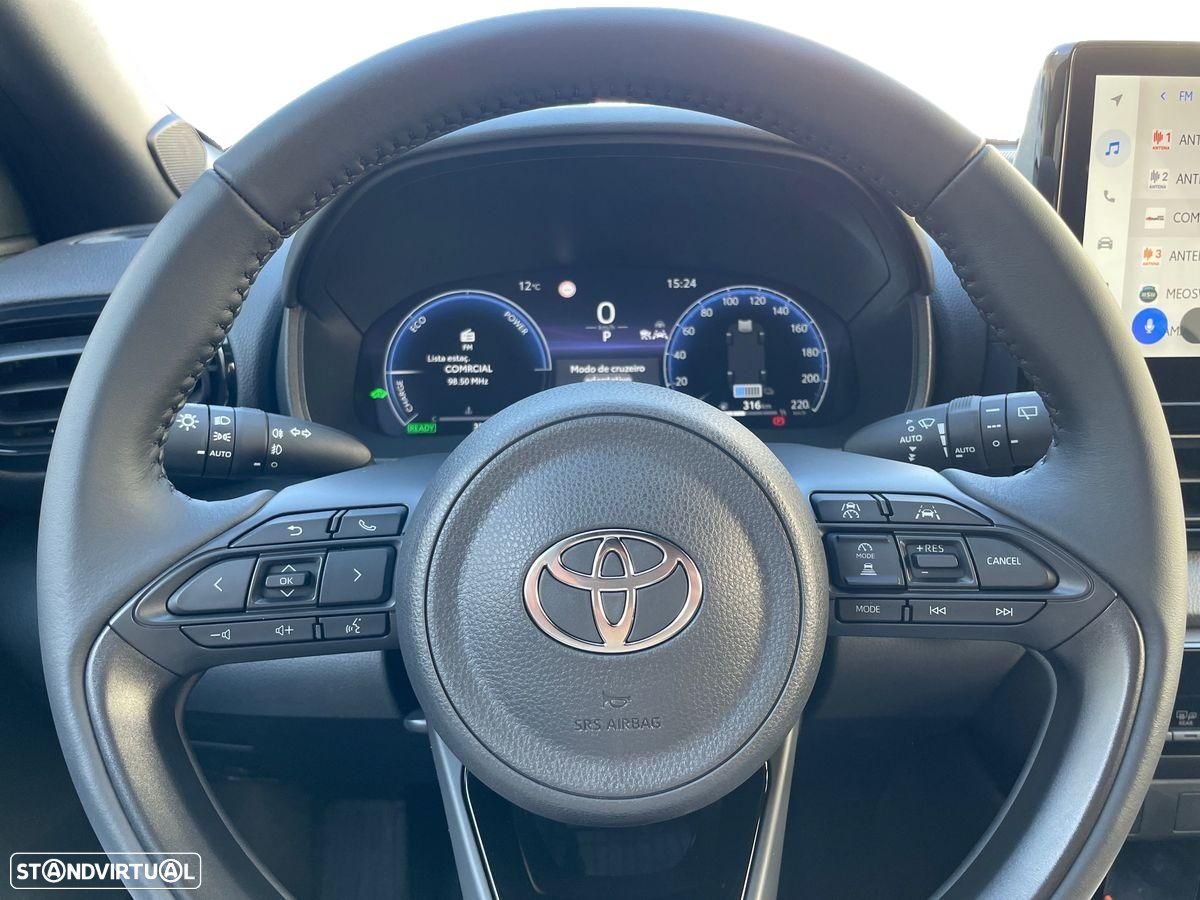 Toyota Yaris - 10