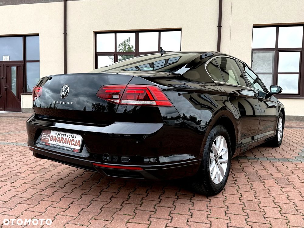 Volkswagen Passat 1.5 TSI EVO Elegance - 2