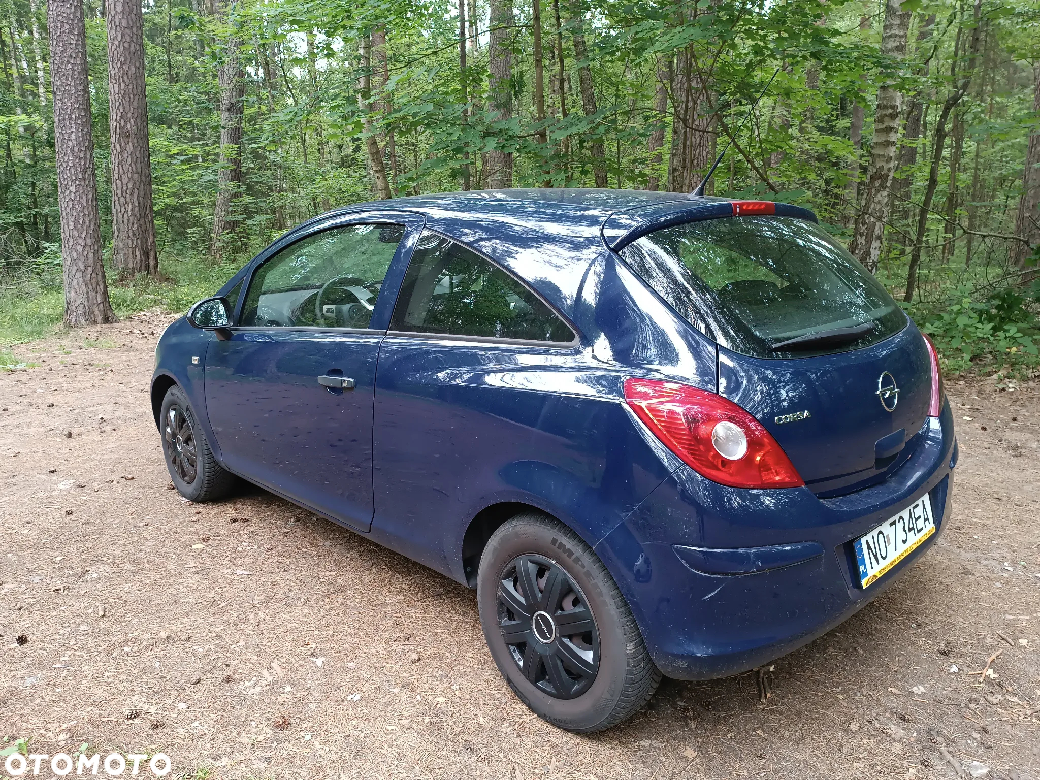 Opel Corsa 1.2 16V Cosmo - 2