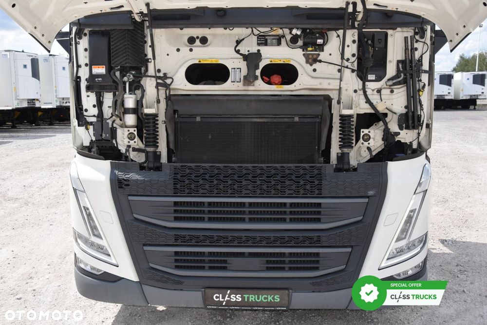 Volvo FH 460 Globetrotter XL Mega i-Save - 19