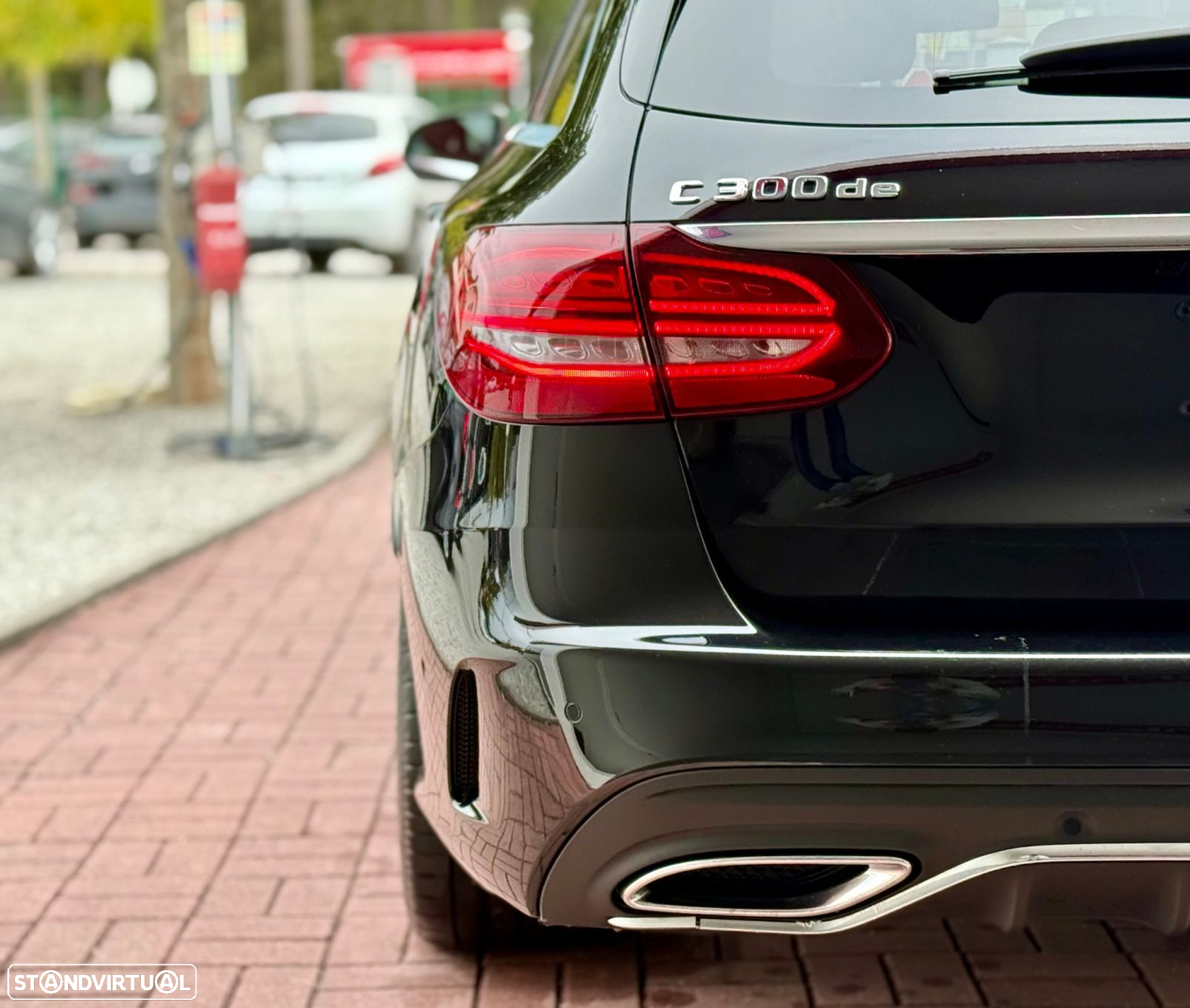 Mercedes-Benz C 300 de AMG Line - 14