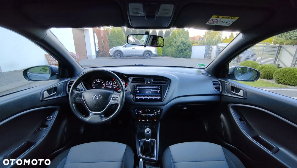 Hyundai i20 1.2 YES - 8