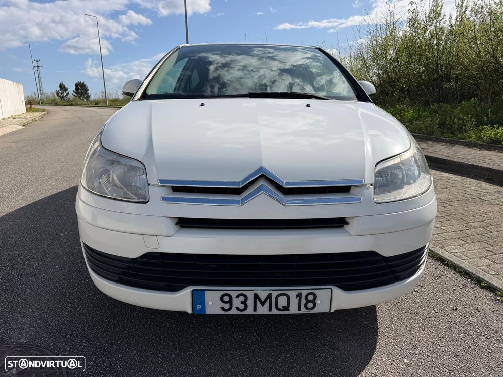 Citroën C4 1.6 HDi FAP VTR - 12