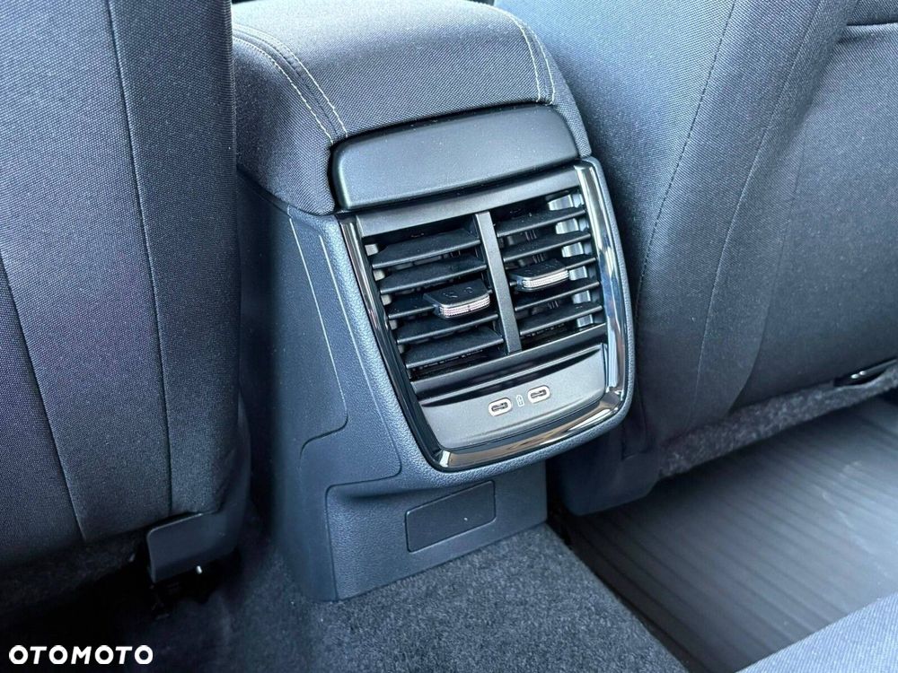 Skoda Kamiq 1.0 TSI Selection - 14