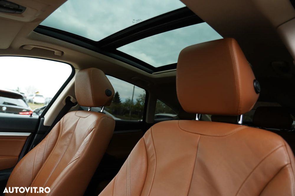 BMW Seria 3 320d Aut. Blue Performance Luxury Line - 34