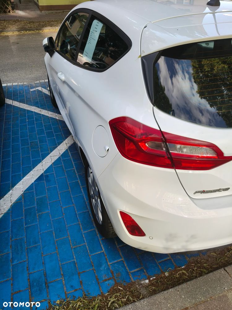Ford Fiesta 1.0 EcoBoost S&S TREND - 2