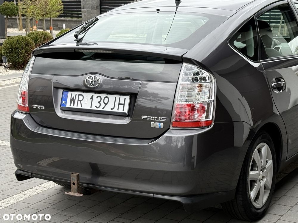 Toyota Prius 1.5 VVT-i Sol - 30