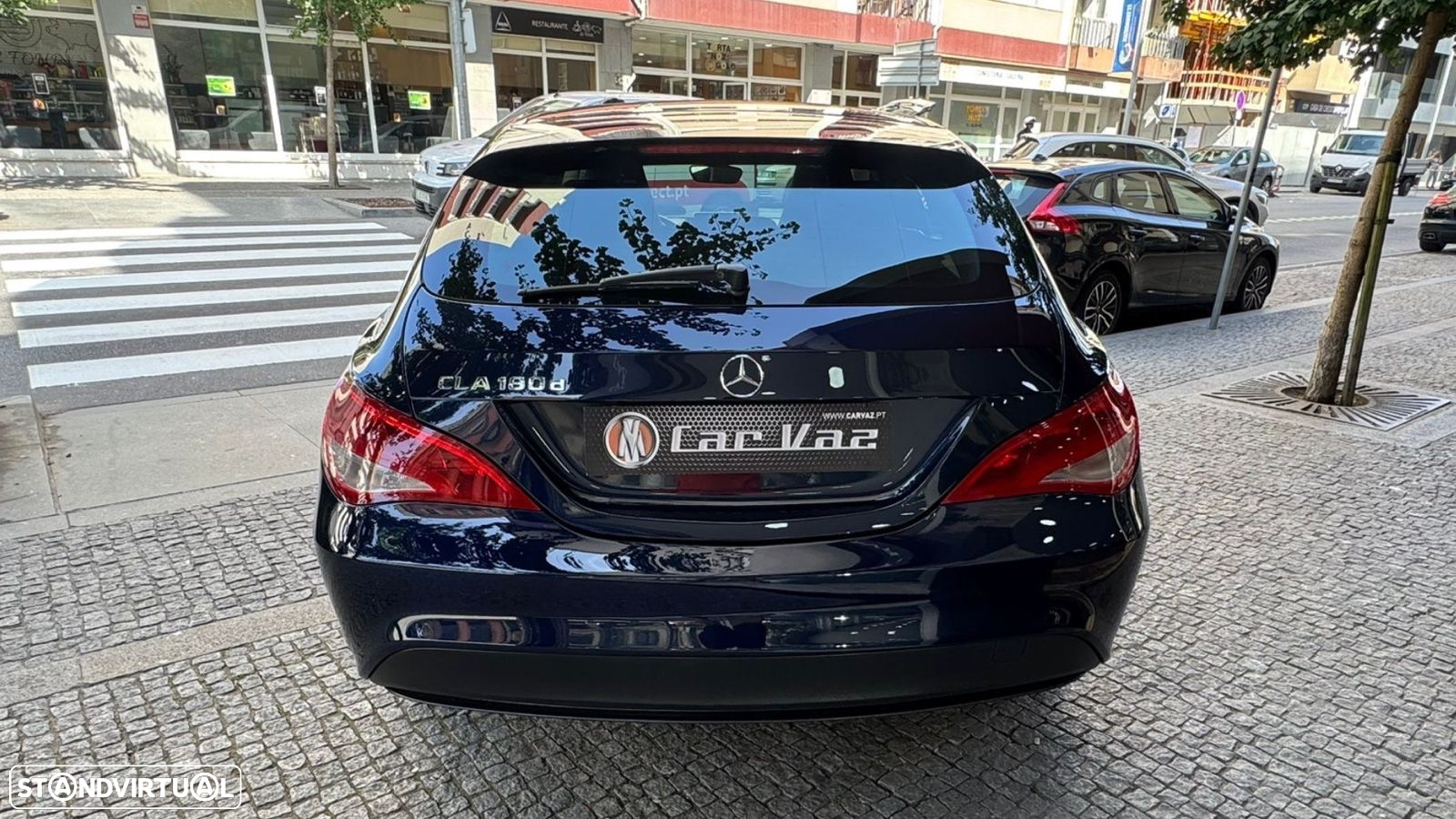 Mercedes-Benz CLA 180 d Shooting Brake Urban - 7
