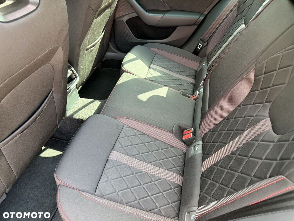 Skoda Octavia 2.0 TDI RS DSG - 35