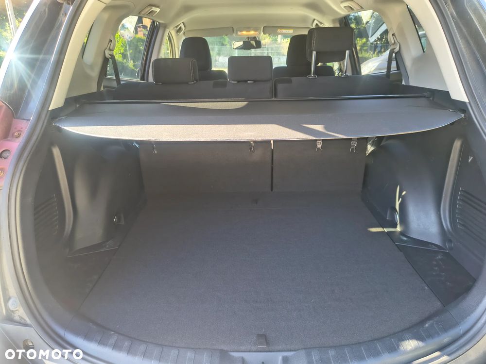 Toyota RAV4 2.2 D-4D 4x4 Automatik Edition - 26