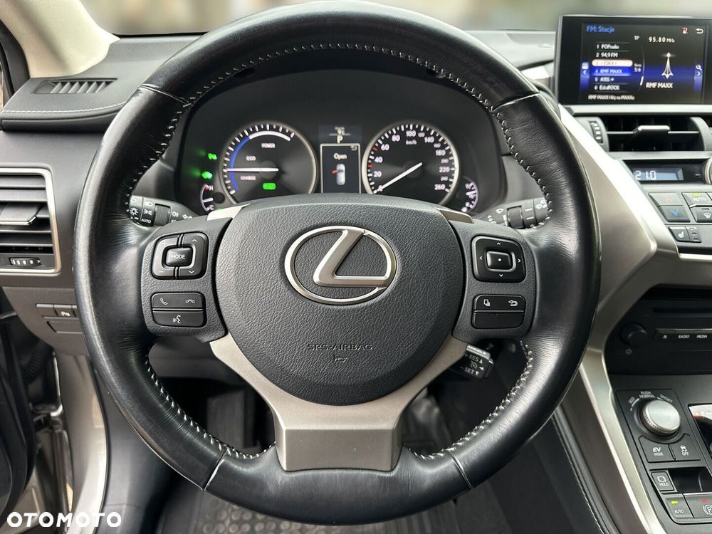 Lexus NX 300h Comfort AWD - 16