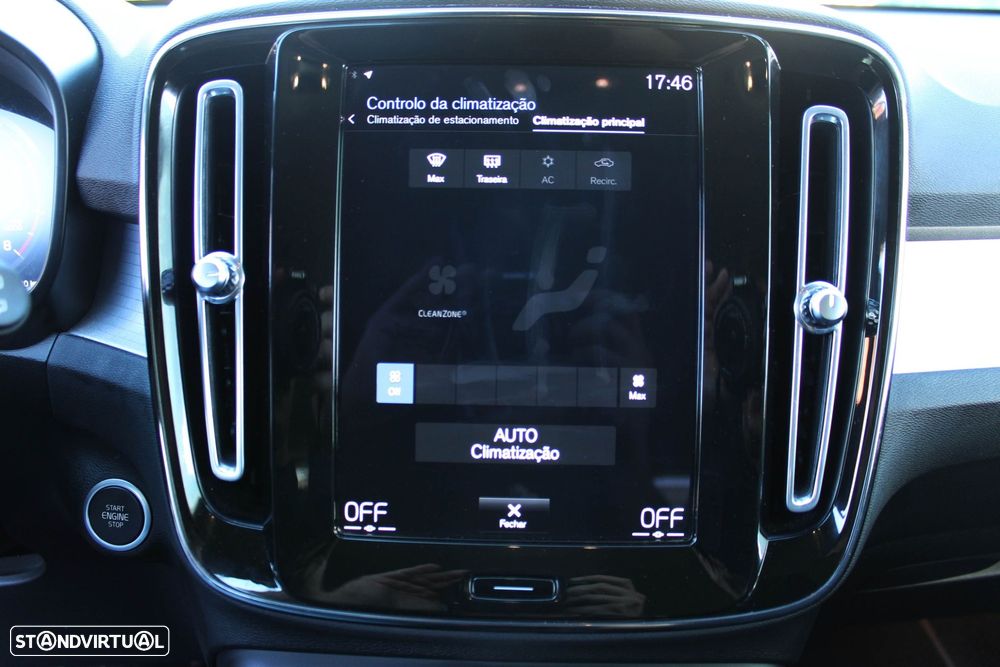 Volvo XC 40 1.5 T2 Momentum Core - 17