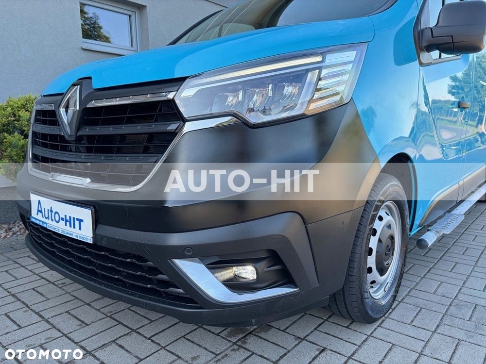 Renault Trafic - 18