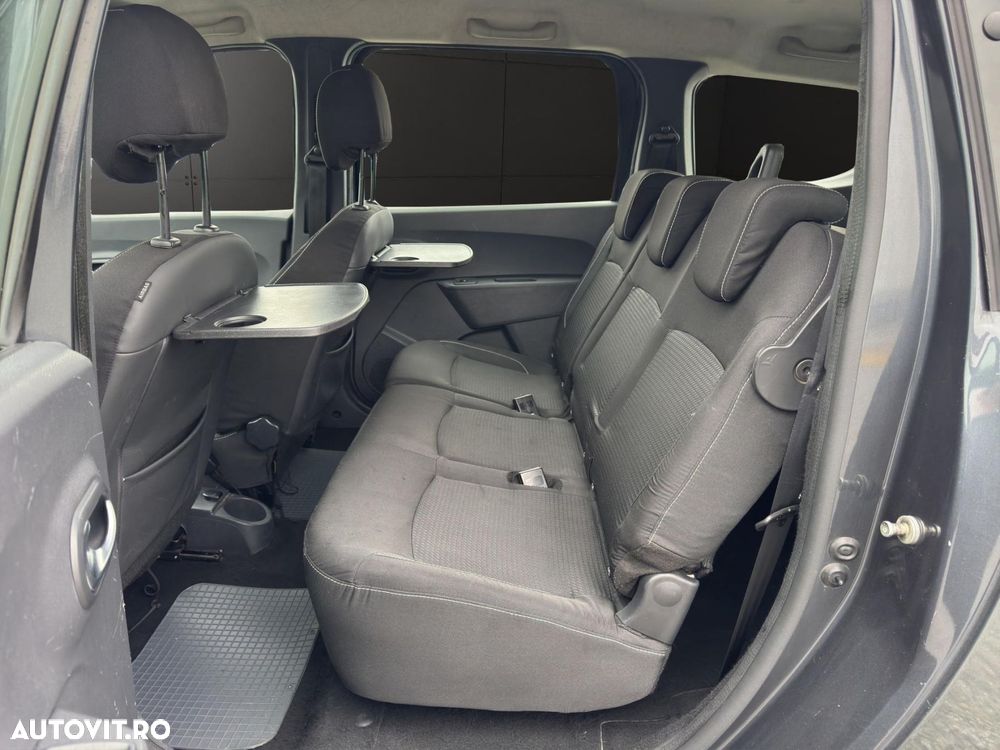 Dacia Lodgy 1.5 dCi Laureate - 8