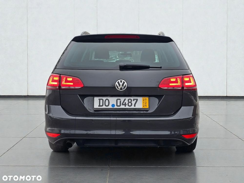 Volkswagen Golf 1.6 TDI BlueMotion Technology Cup - 26