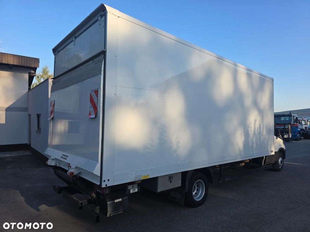 Iveco DAILY 72C18 KONTENER WINDA 2021 70c18 - 4