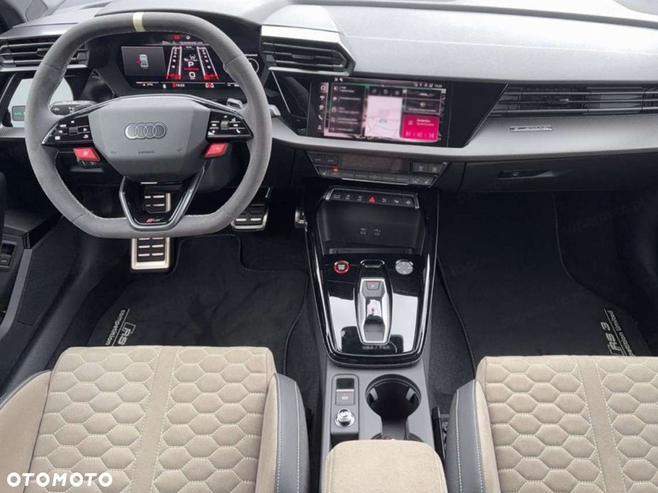 Audi RS3 Limousine TFSI Quattro S tronic - 10
