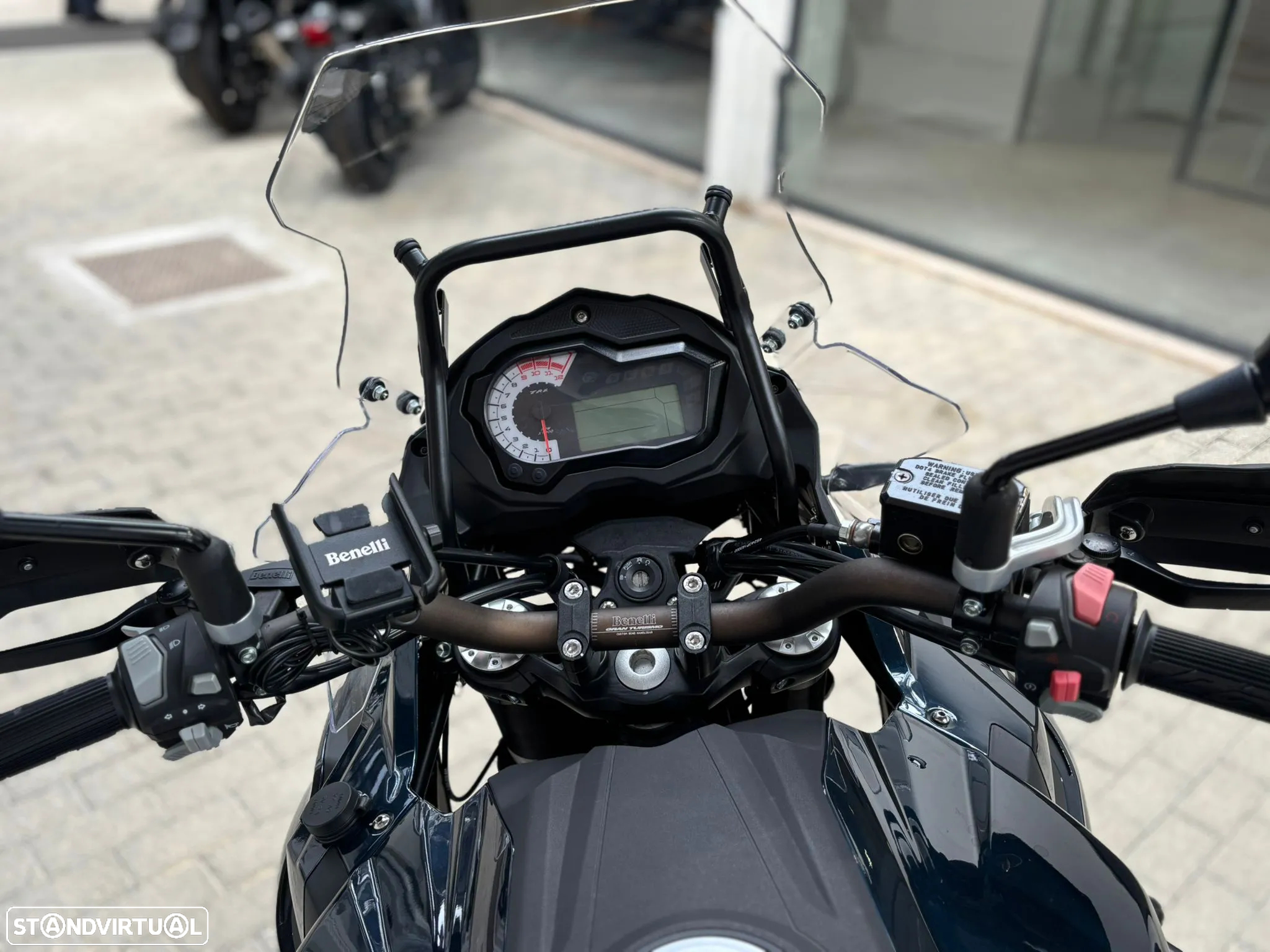 Benelli TRK 502 - 3