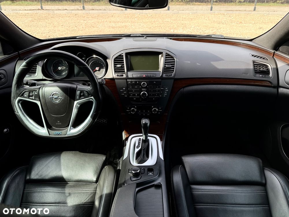 Opel Insignia 2.8 V6 Turbo 4x4 Automatik OPC - 17
