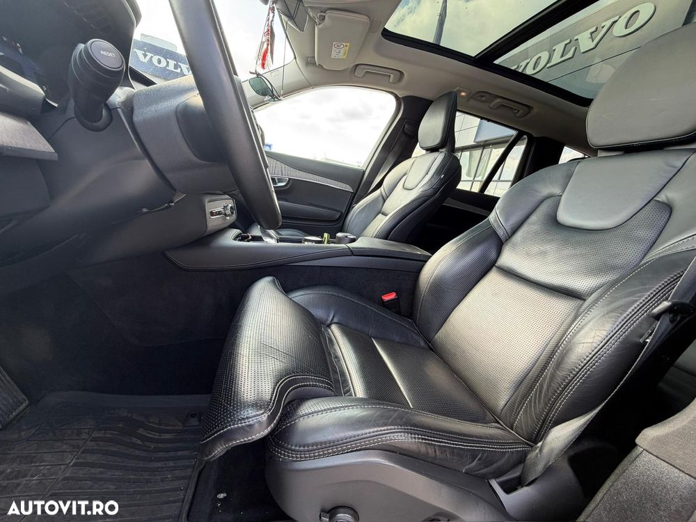 Volvo XC 90 Recharge T8 eAWD R-Design - 7