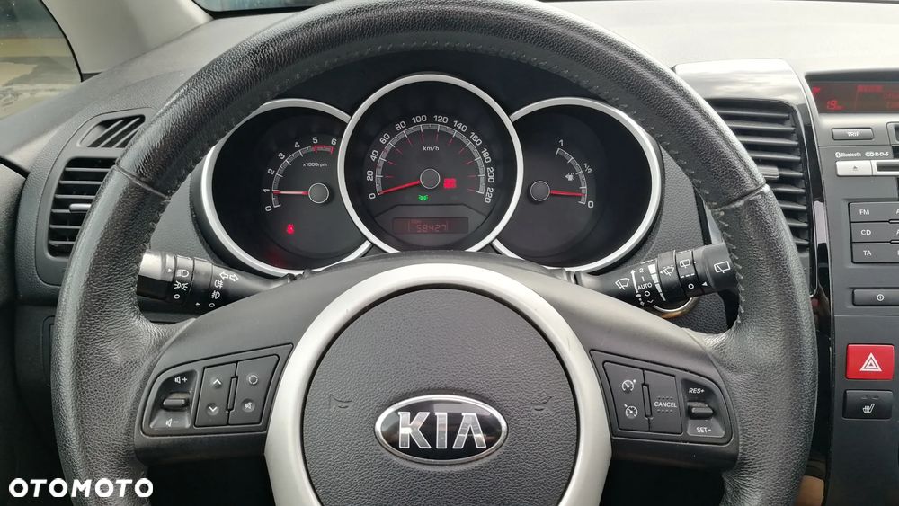 Kia Venga 1.6 CRDi XL - 11