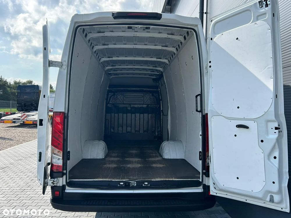 Iveco Daily 35C18 3.0 HPI L4H2 Maxi Max **NA BLIŹNIAKACH**KLIMA**Sprowadzony**2021R** - 8