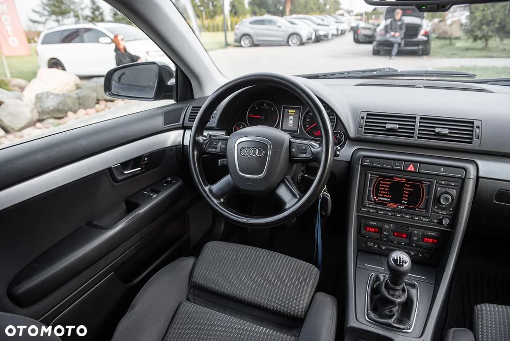 Audi A4 Avant 2.0 TDI DPF - 16