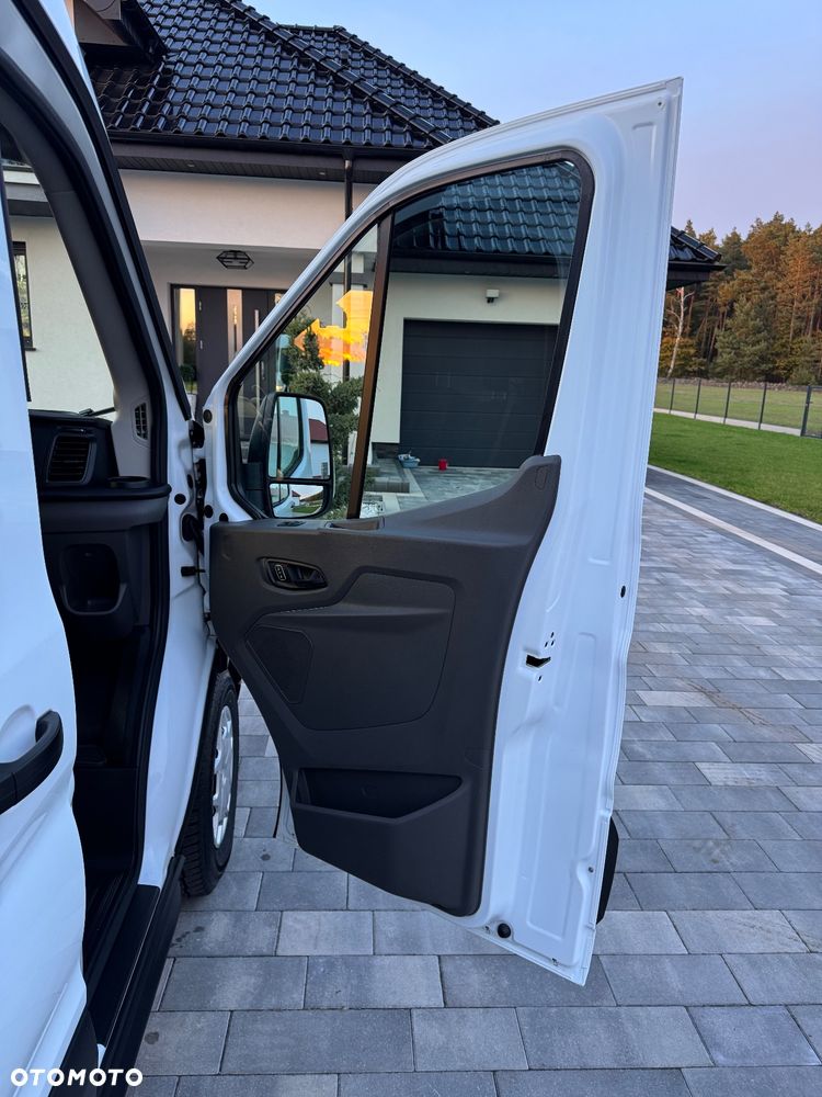 Ford Transit - 36