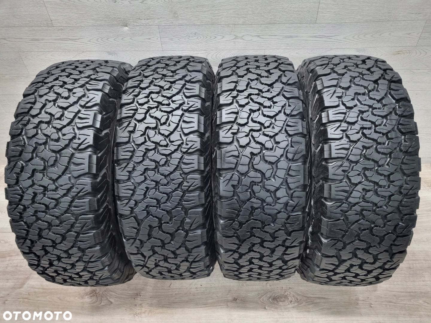 Komplet opon BFGoodrich All Terrain T/A KO2 265/65R18 117/114R - 1