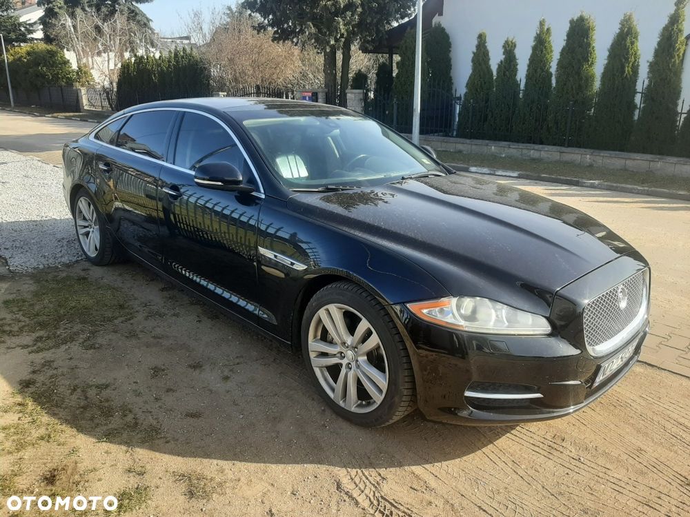 Jaguar XJ - 6