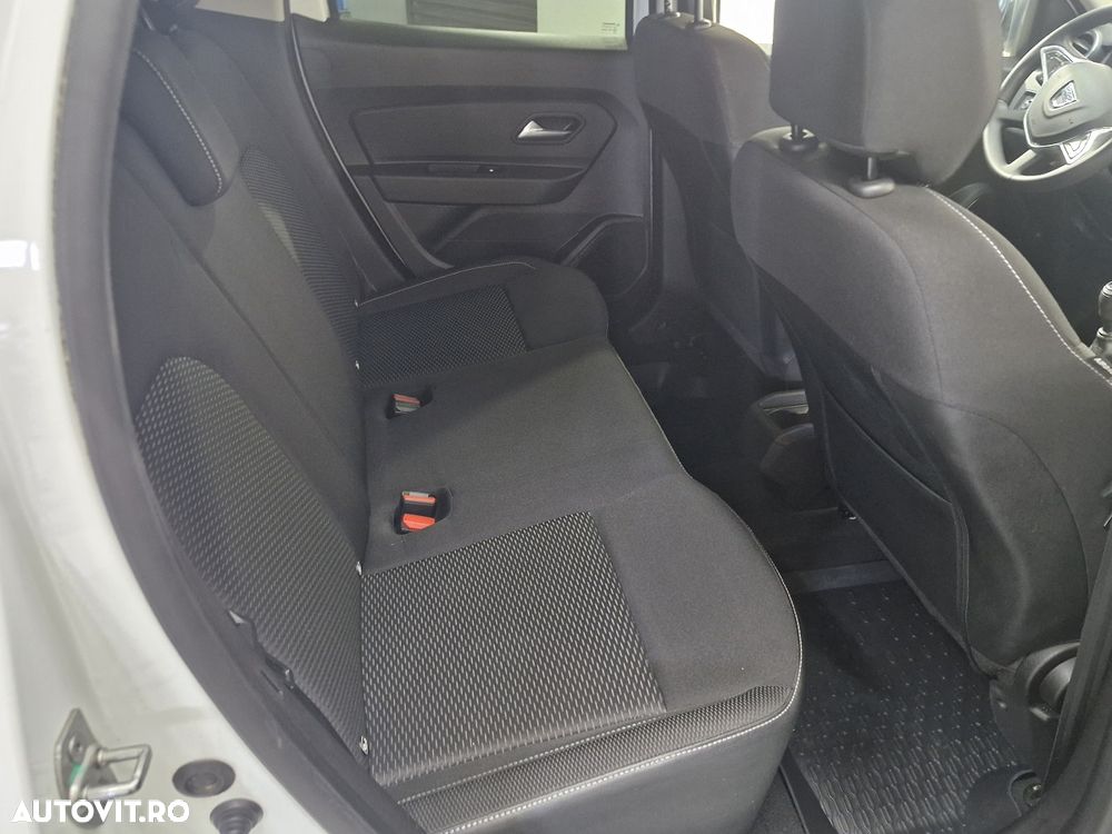 Dacia Duster 1.6 SCe Comfort - 9