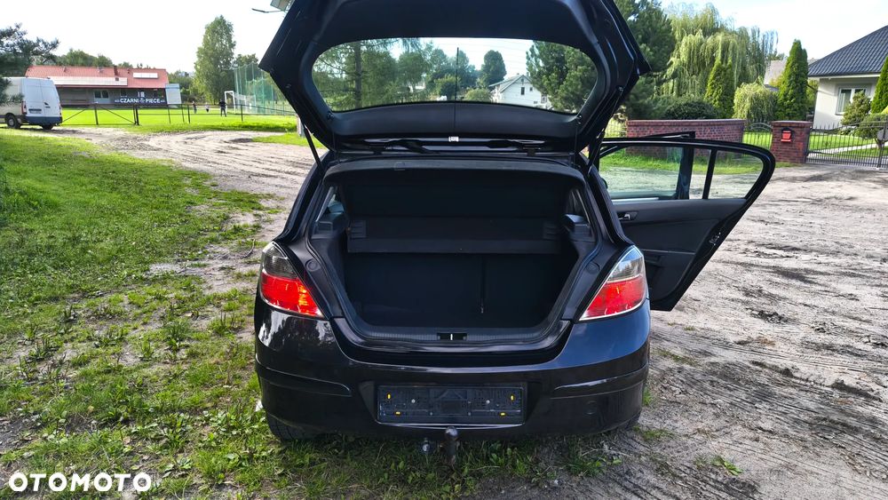 Opel Astra 1.6 Cosmo - 19