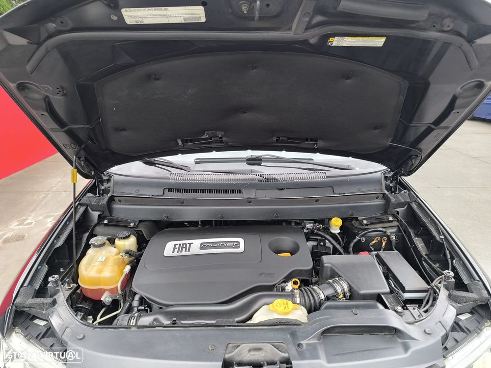 Fiat Freemont 2.0 M-Jet Urban - 61