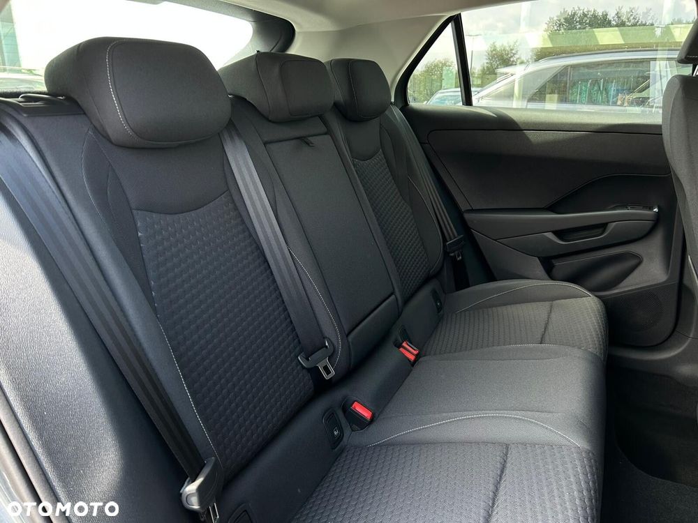 Volkswagen T-Roc - 8